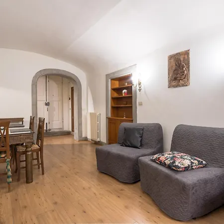 Apartment Stylish Dome Florence